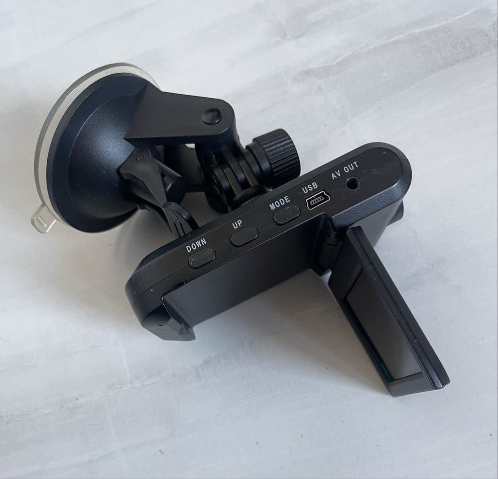 Автомобільний відеореєстратор з екраном Ridian DVR-048 aбо 072