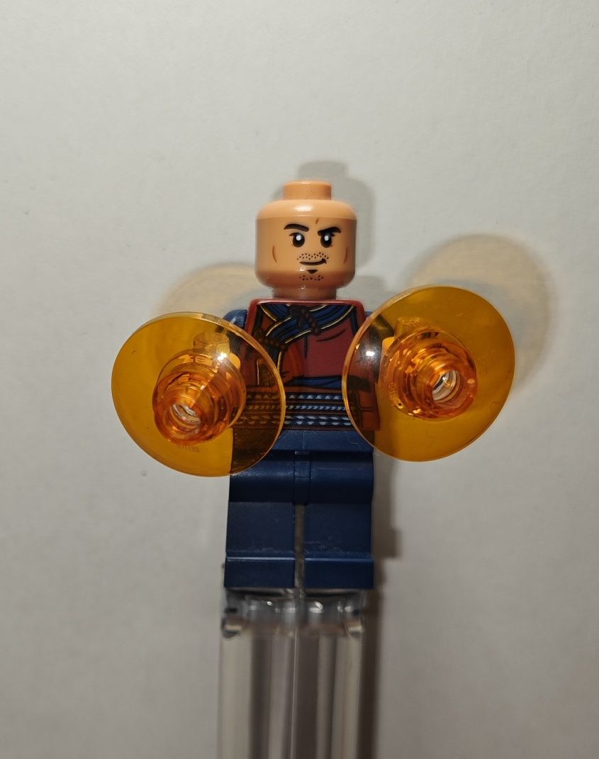 Lego 76269  minifigurka Wong