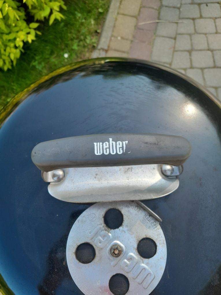 Grill węglowy Weber