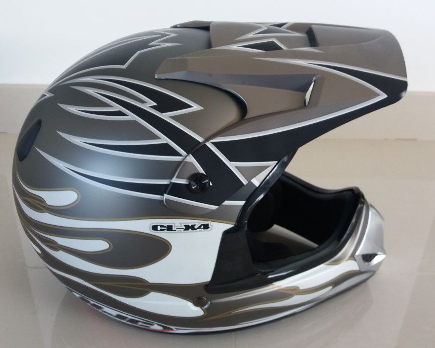 Capacete HJC novo