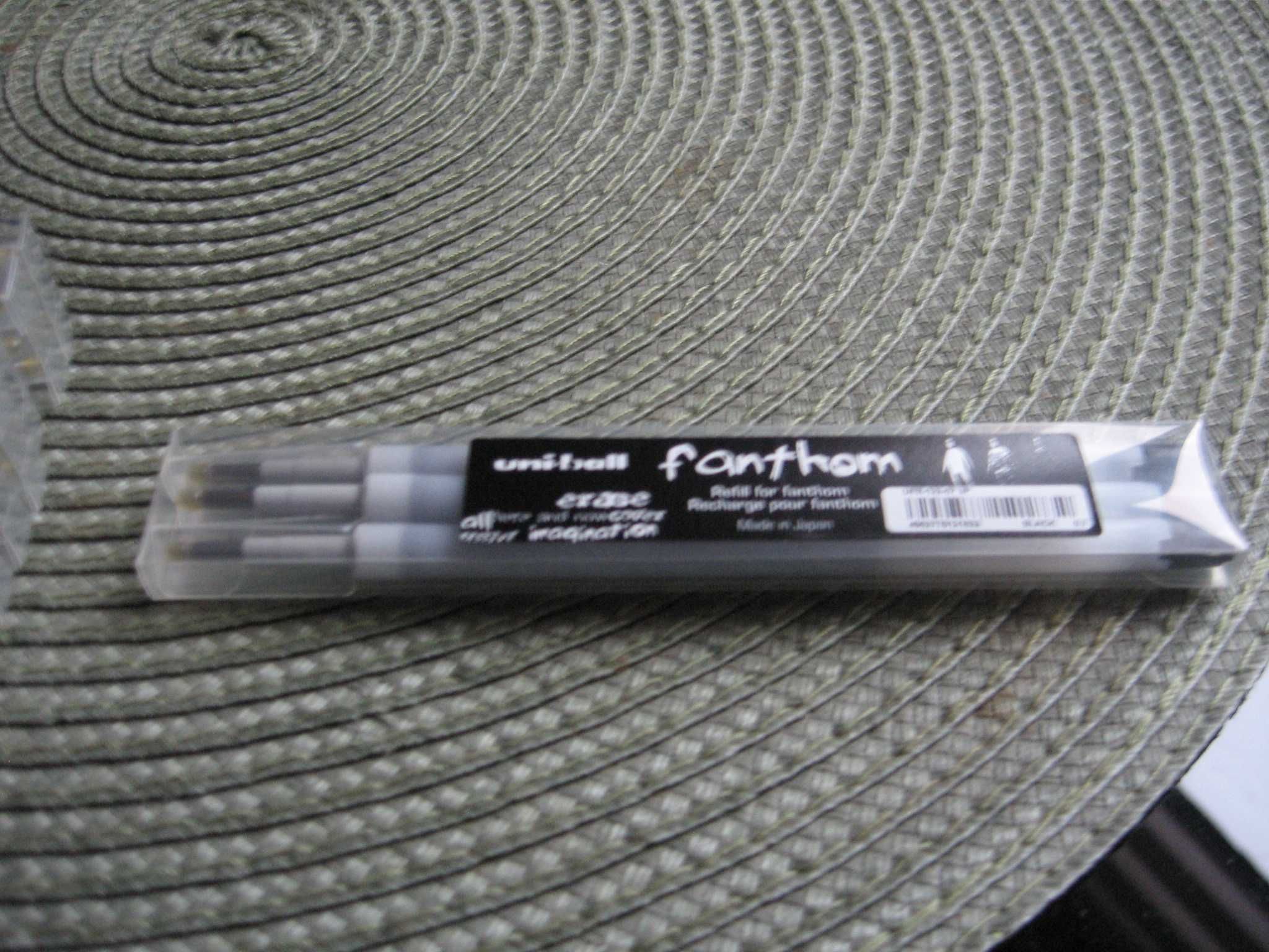 Wkłady do długopisu UNI BALL  FANTHOM REFILL -54 szt