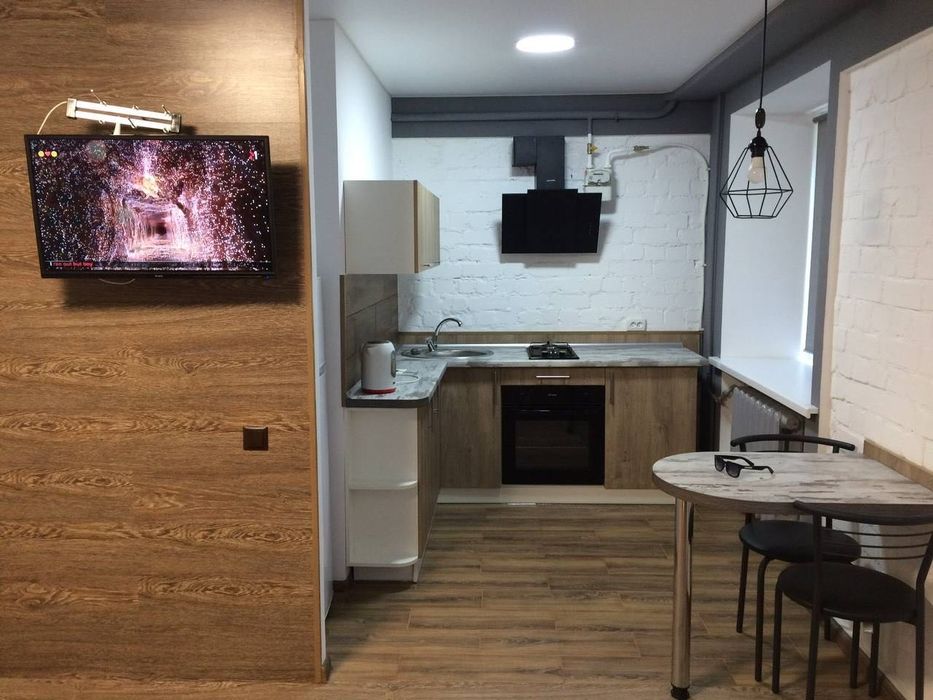 Аренла Пр Поля Славутич Титова Парк Писаржевского Центр Пр богдана Хме