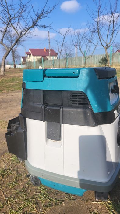 Пилосос акумуляторний Makita DVC157L 36V