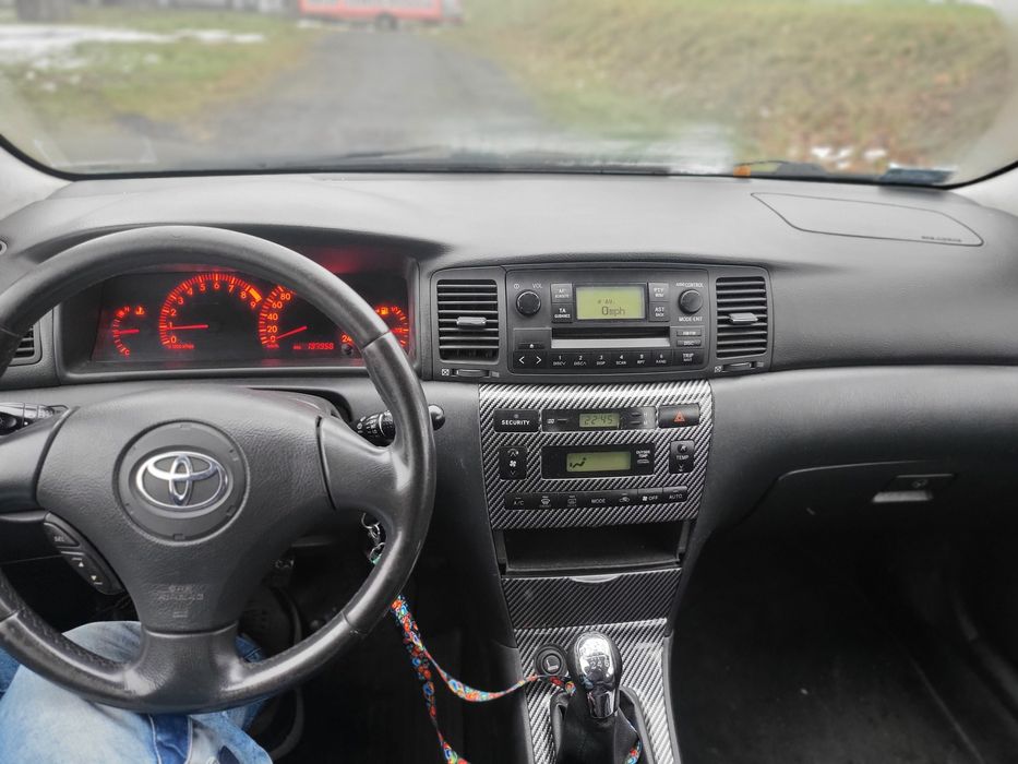 Toyota Corolla 1.8 ts 190 koni