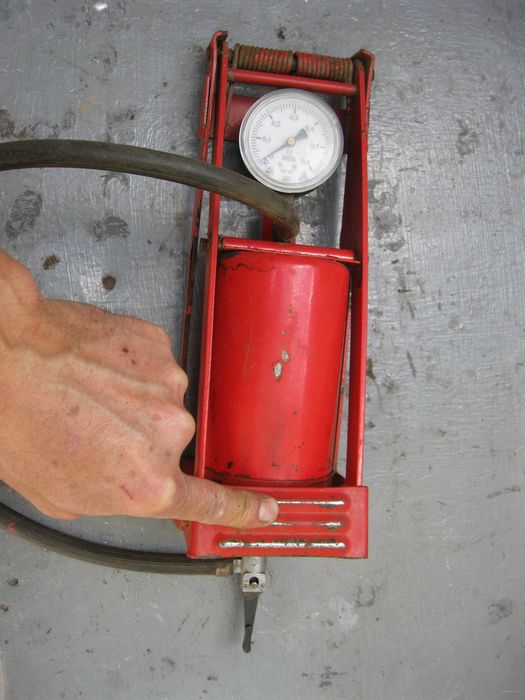 Продам насос ножной