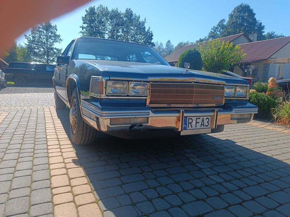 Cadillac DeVille 4.1 V8