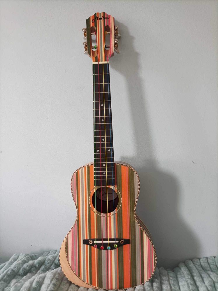ukulele Mellow instrument muzyczny