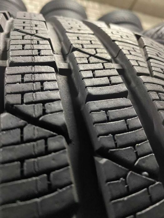 Шини 235/60 R17 б/в ЗИМА склад РЕЗИНИ