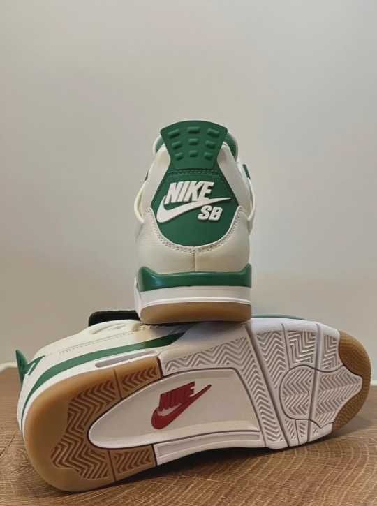 Jordan4RetroSBPineGreen r.40