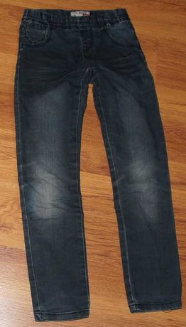 Spodnie jeans elastyczne proste rurki 116-122