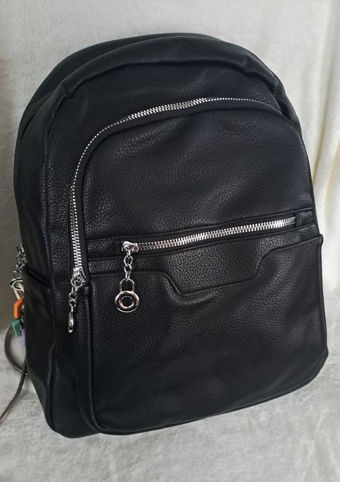 Рюкзаки  жіночі   повсякденні
