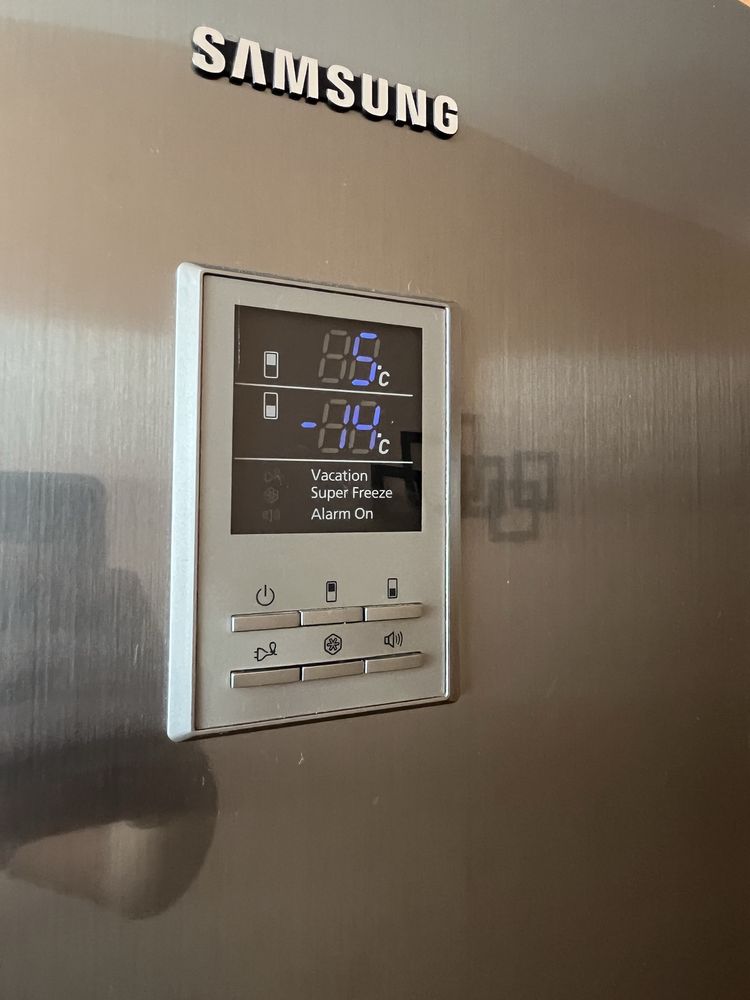 Lodówka Samsung RL41HCIS