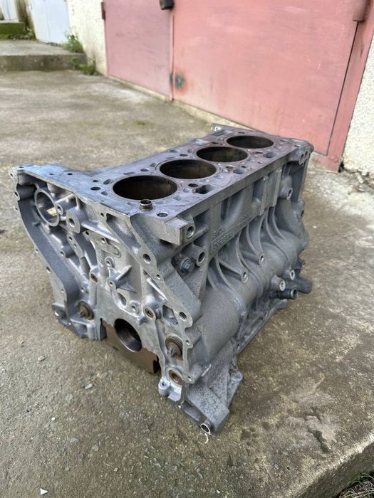 Продам блок від BMW N47D20A