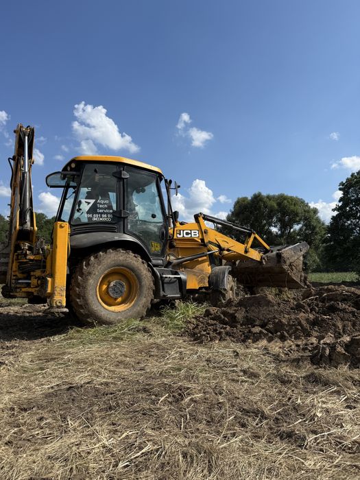Оренда/послуги екскаватора-навантажувача JCB 3cx