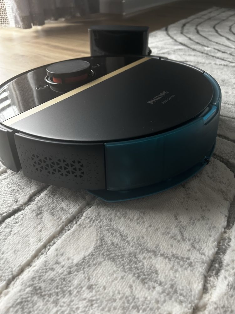 Robot sprzatajacy Philips Aqua 7000 series GWARANCJA