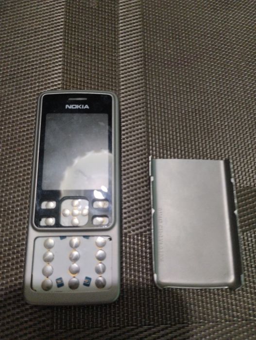 Безкоштовно віддам телефон нокія