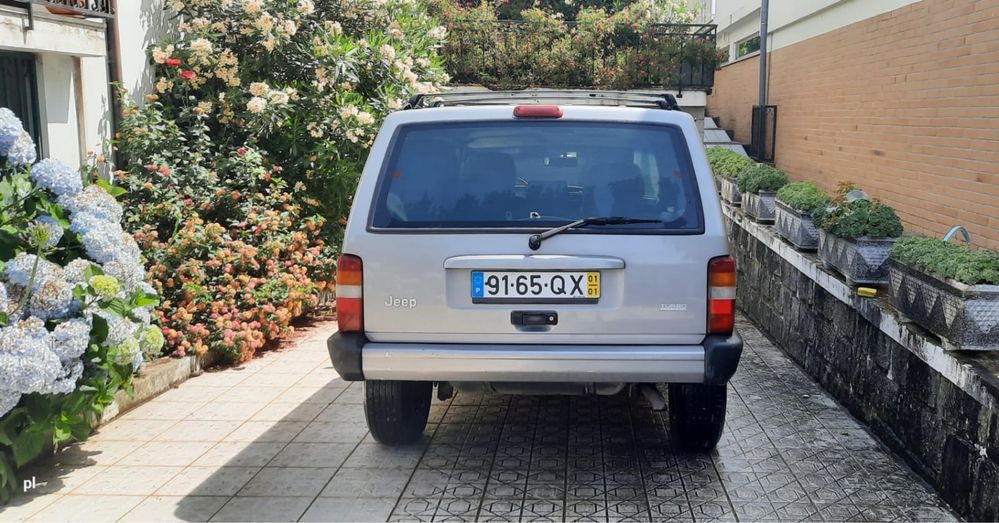 Jeep Cherokee 2.5 2001