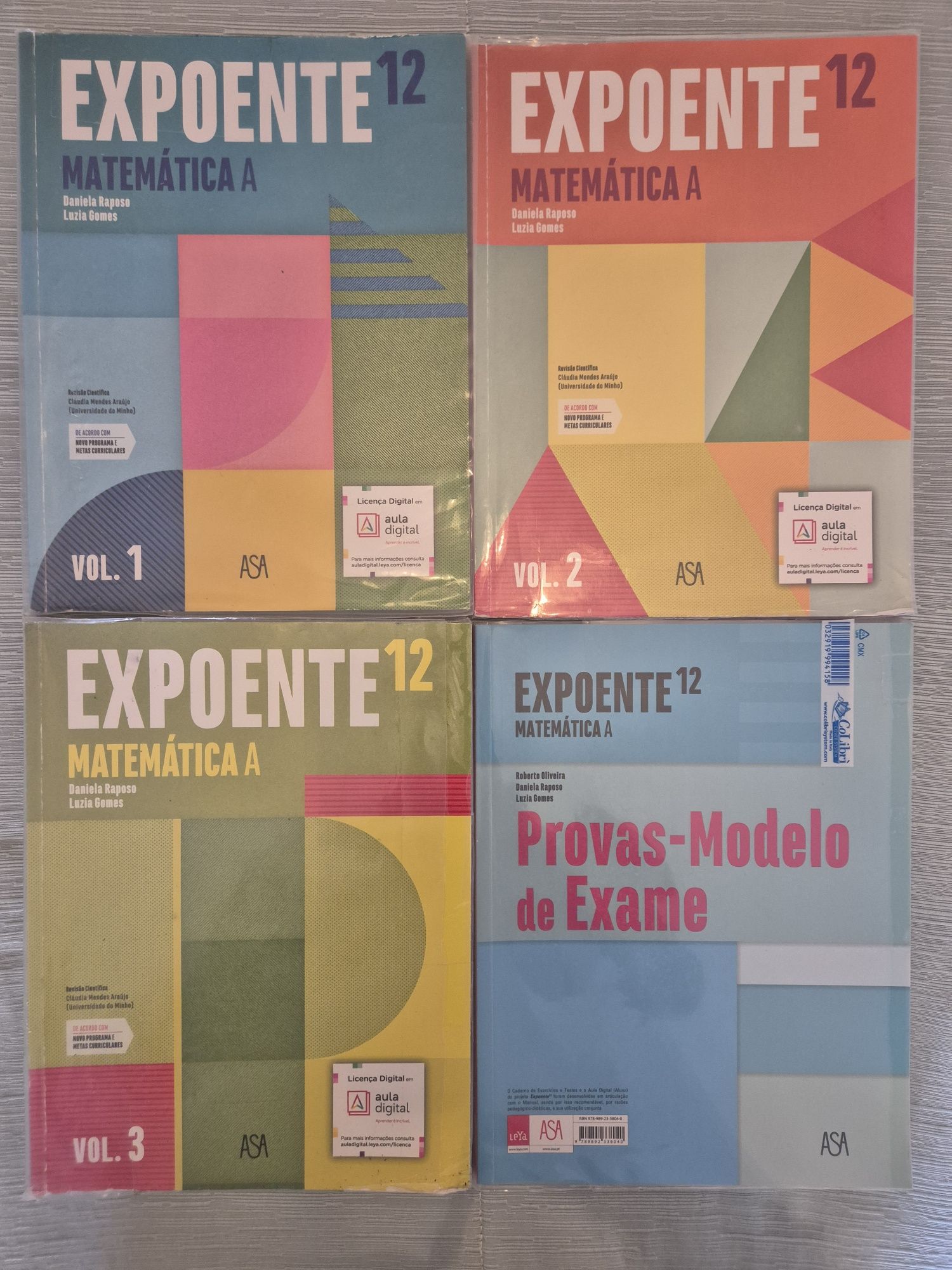Manuais matemática A 12° "Expoente 12"