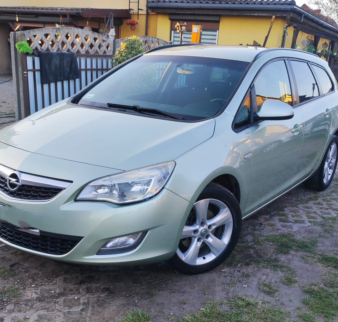 Opel Astra J ,hak, ZAMIANA