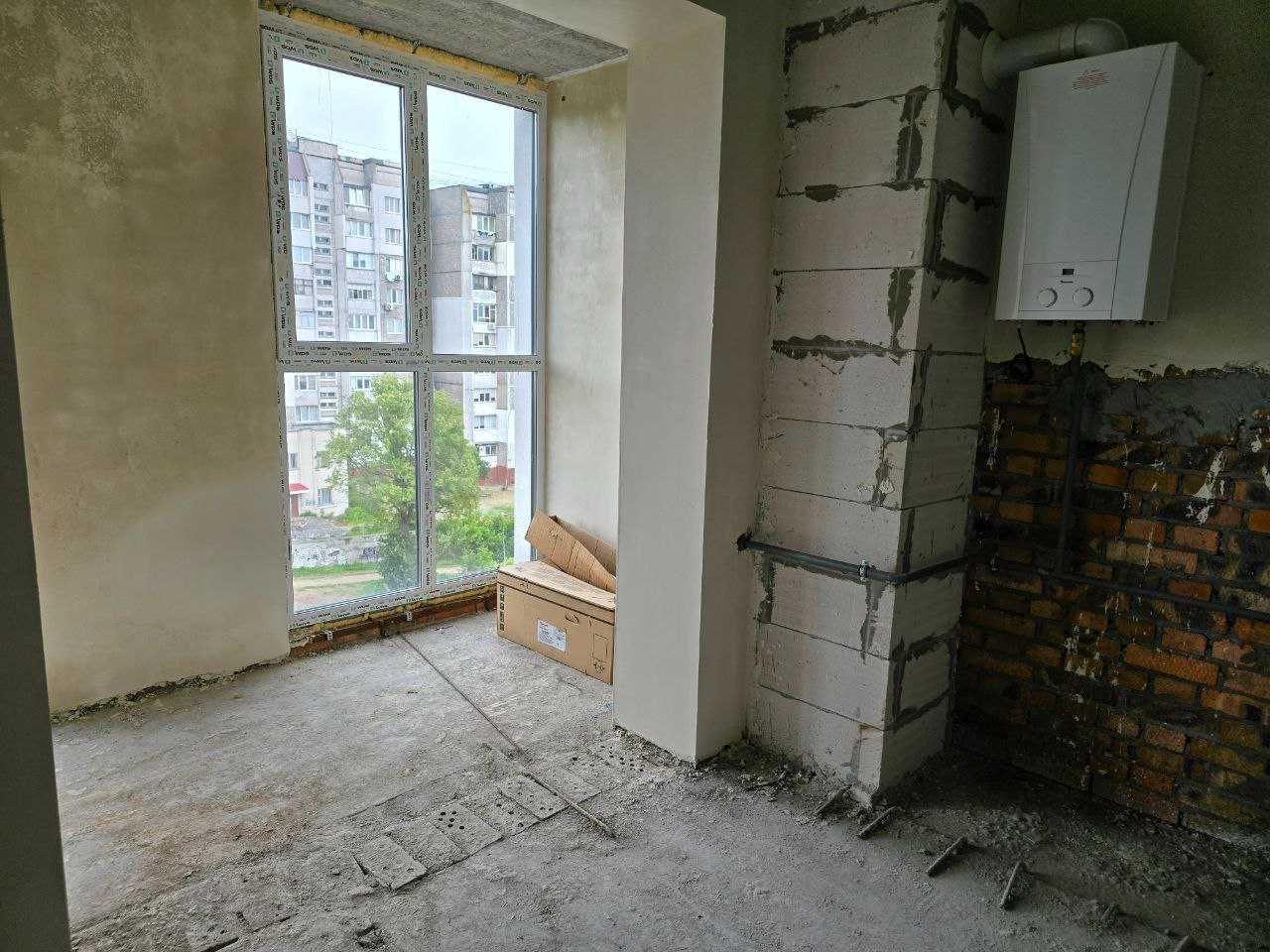 Трикімнатна на Виставці 74,96м2. Район Електроніки.