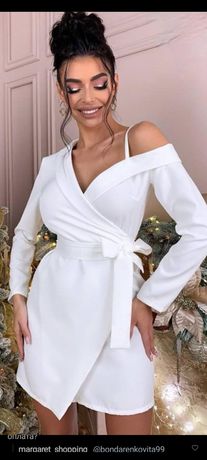 Сукня розмір XS білого кольору