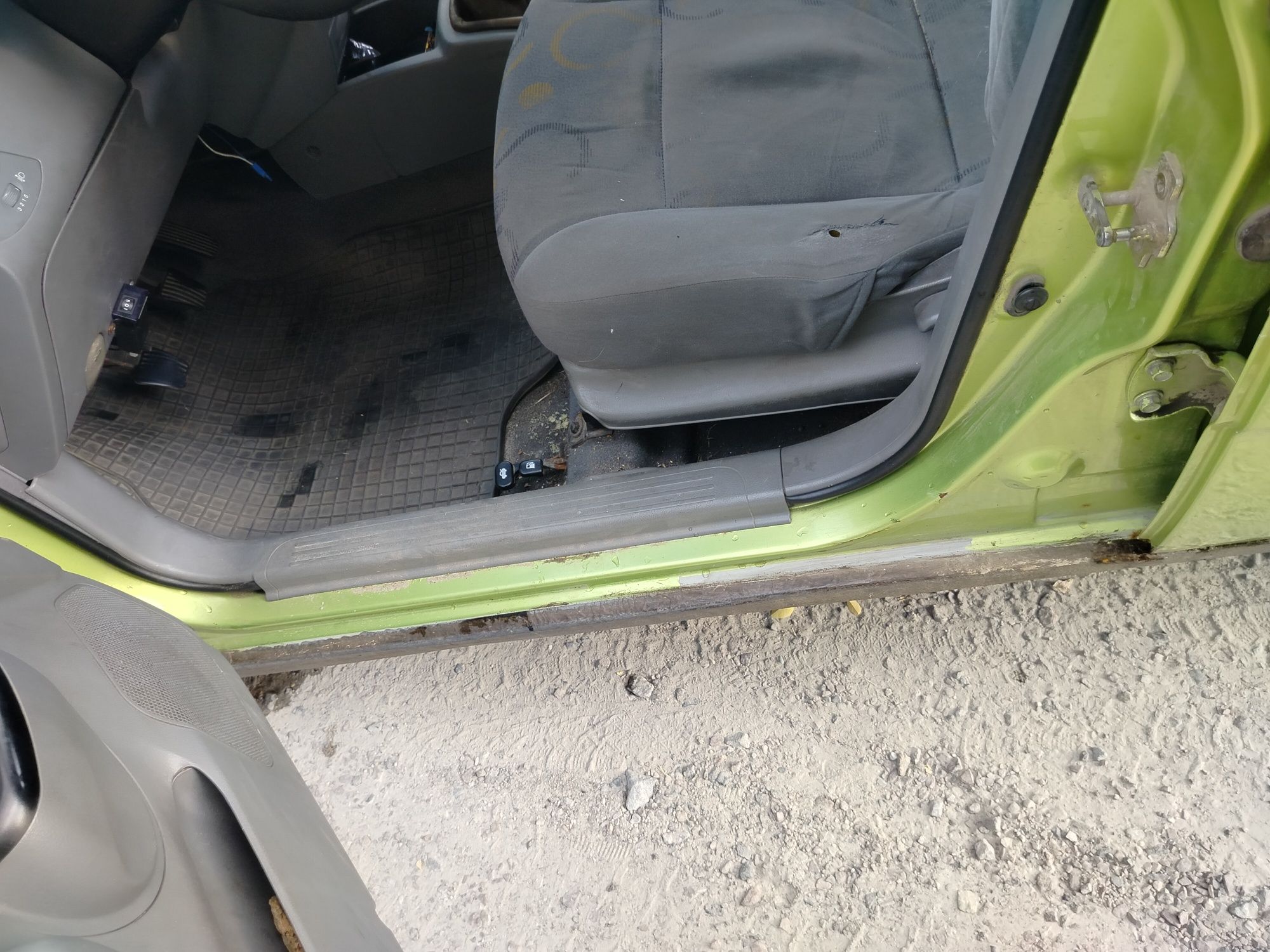 Chevrolet aveo 2005 рік