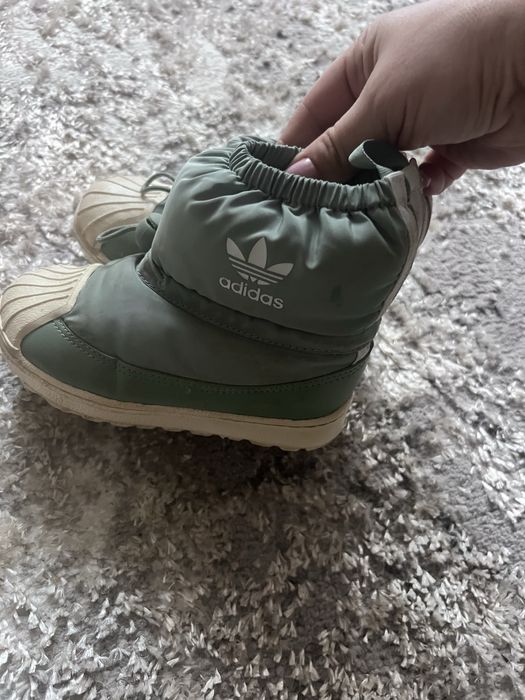 Зимові ботінки adidas