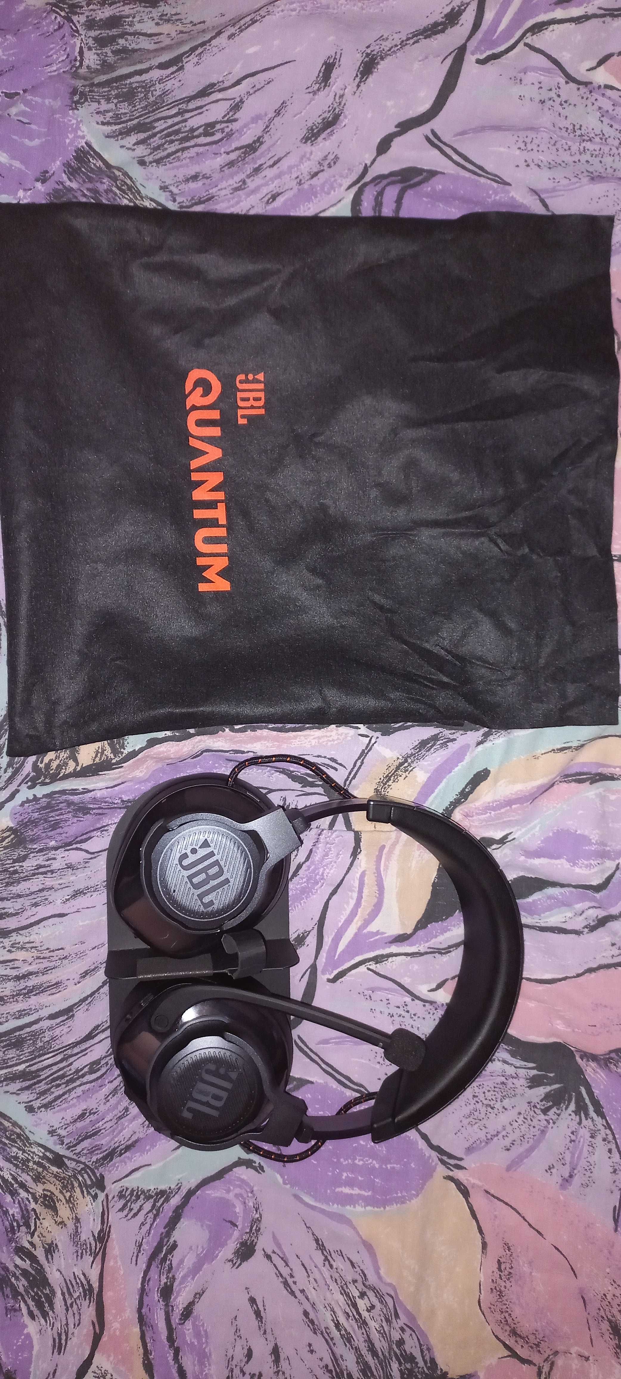 JBL Quantum 810 Wireless