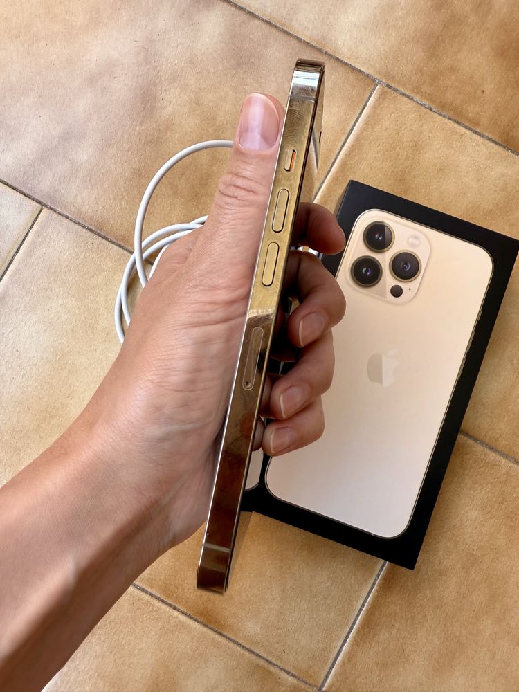iPhone 13 Pro 256GB, Gold – Excelente Estado