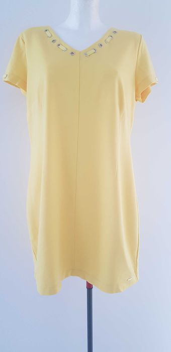 46 sukienka MONNARI 
ołówkowa