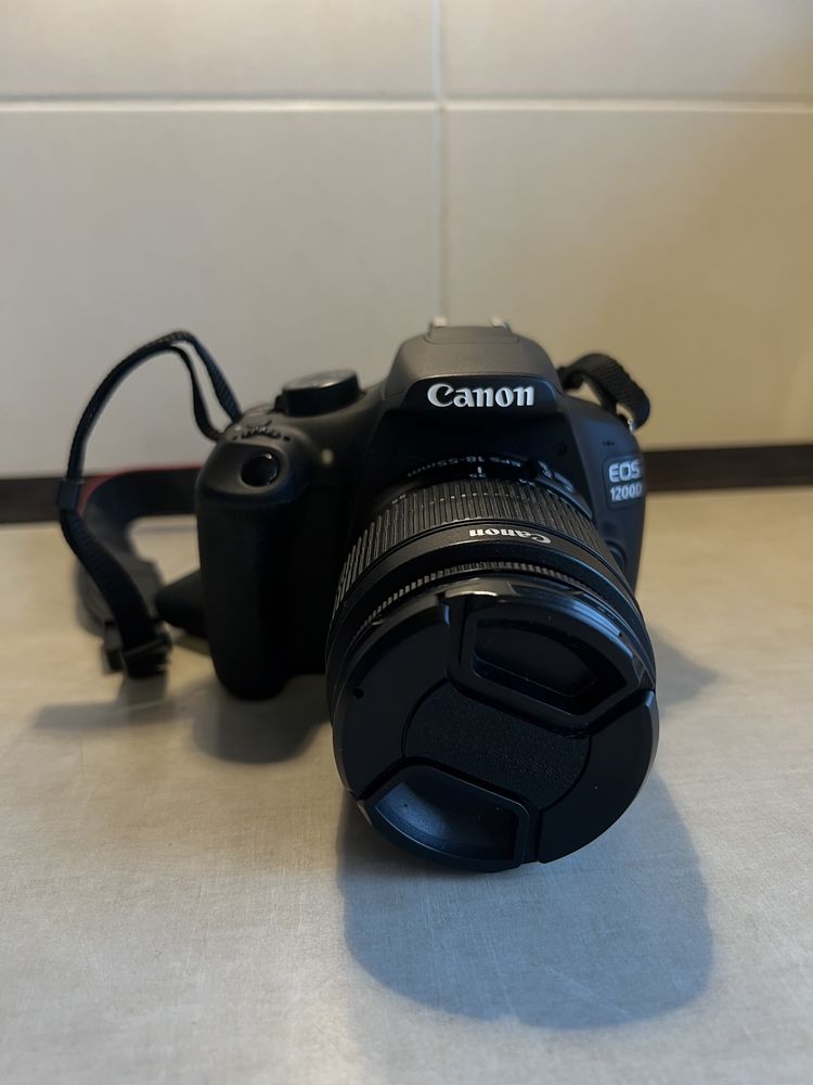 Canon EOS 1200d + obiektyw 18-55 mm  + obiektyw 50mm 1:1,8