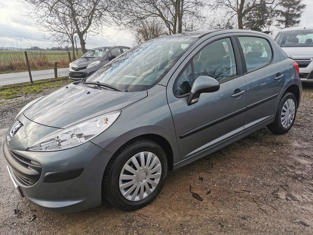 85 tyś przebieg Peugeot 207 benzyna 1,4 8 zaworów 73 kw