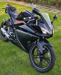 Yamaha YZF125 z Niemiec  2008r