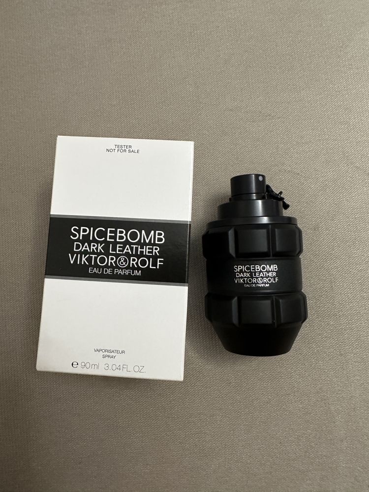 Viktor & Rolf Spicebomb Dark Leather