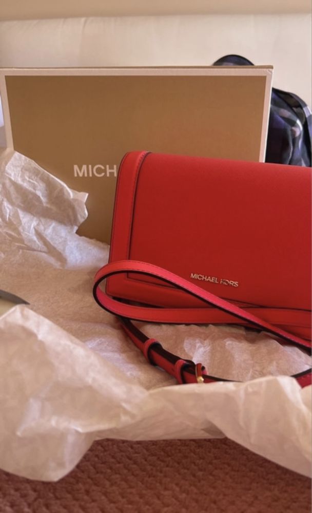 Mala Michael Kors