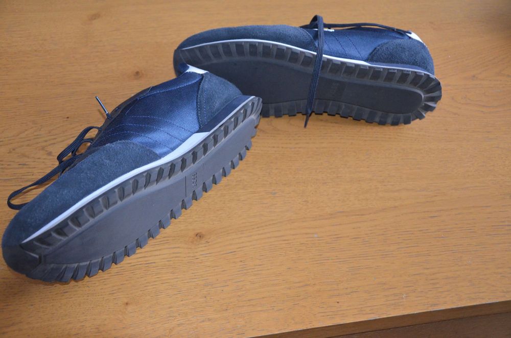 900 zł granatowe buty Boss ortholite r. 47 sneakersy