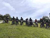 Wynajem motocykli cross elektryczny surron Ultra light bee stark varg