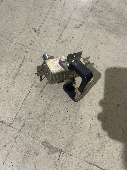 Nysa 522 501 milicja zamek drzwi przesownych lewych