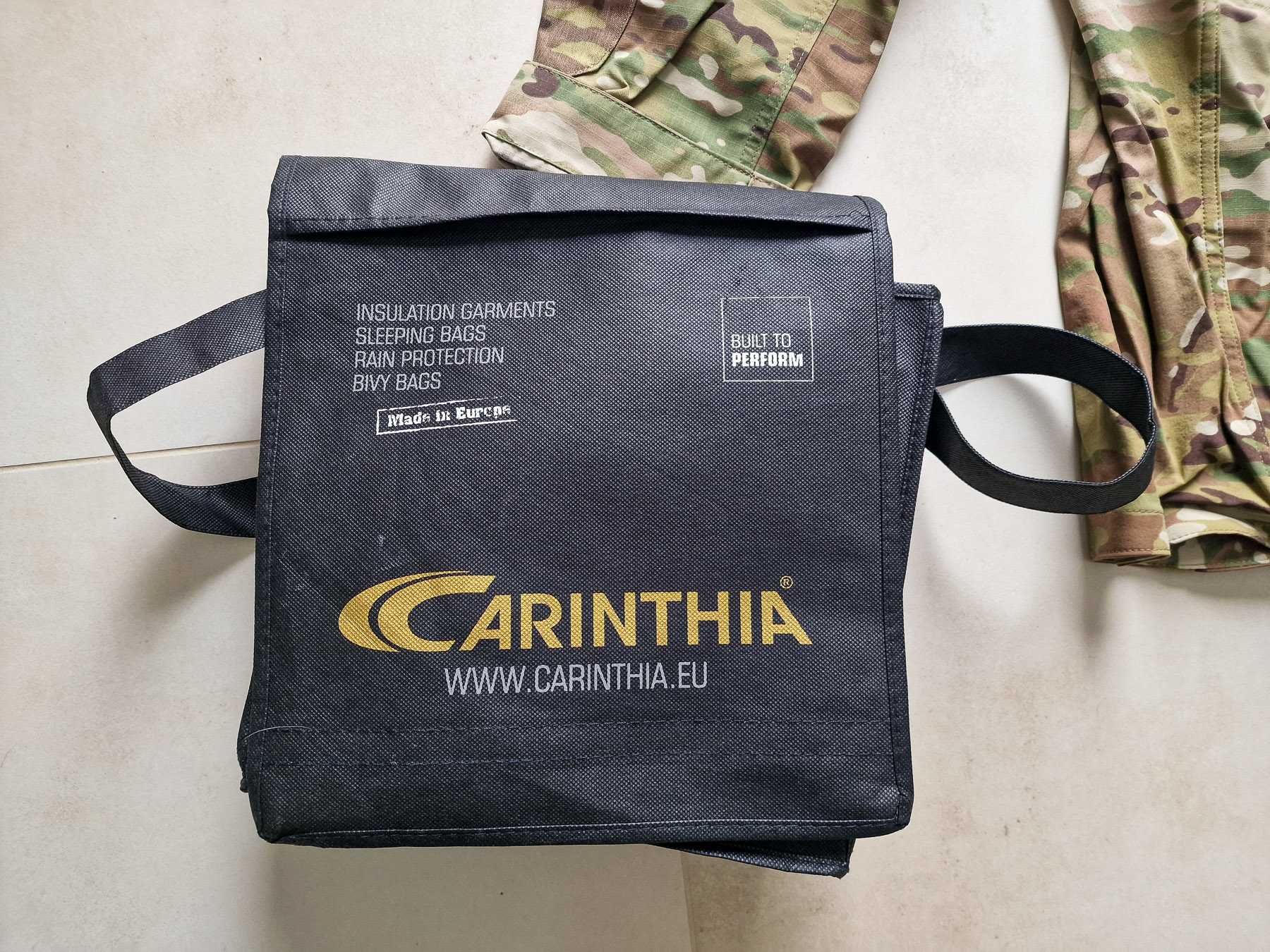Carinthia COMBAT JACKET kurtka termoizolacyjna multicam z kapturem
