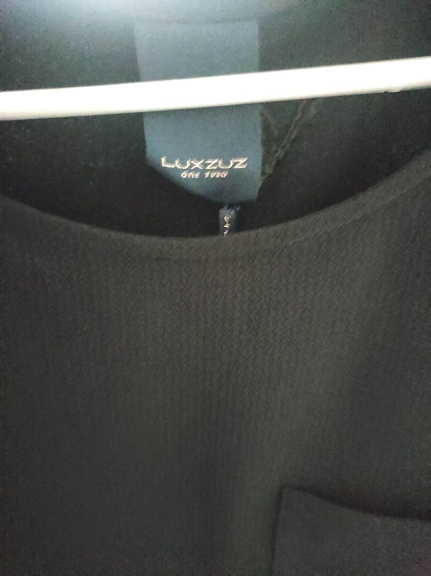 Bluzka t-shirt Luxzuz 36 czarna krótki rękawek