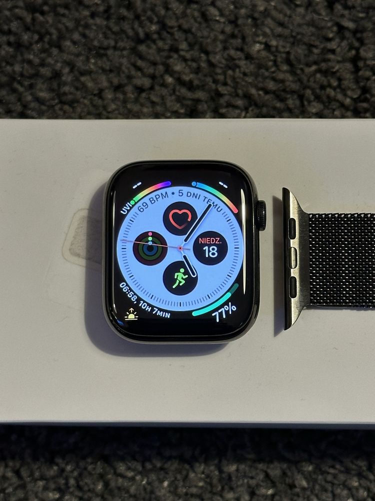 Apple Watch 7 45mm Stal Nierdzewna z branzoletą mediolańską grafitowy