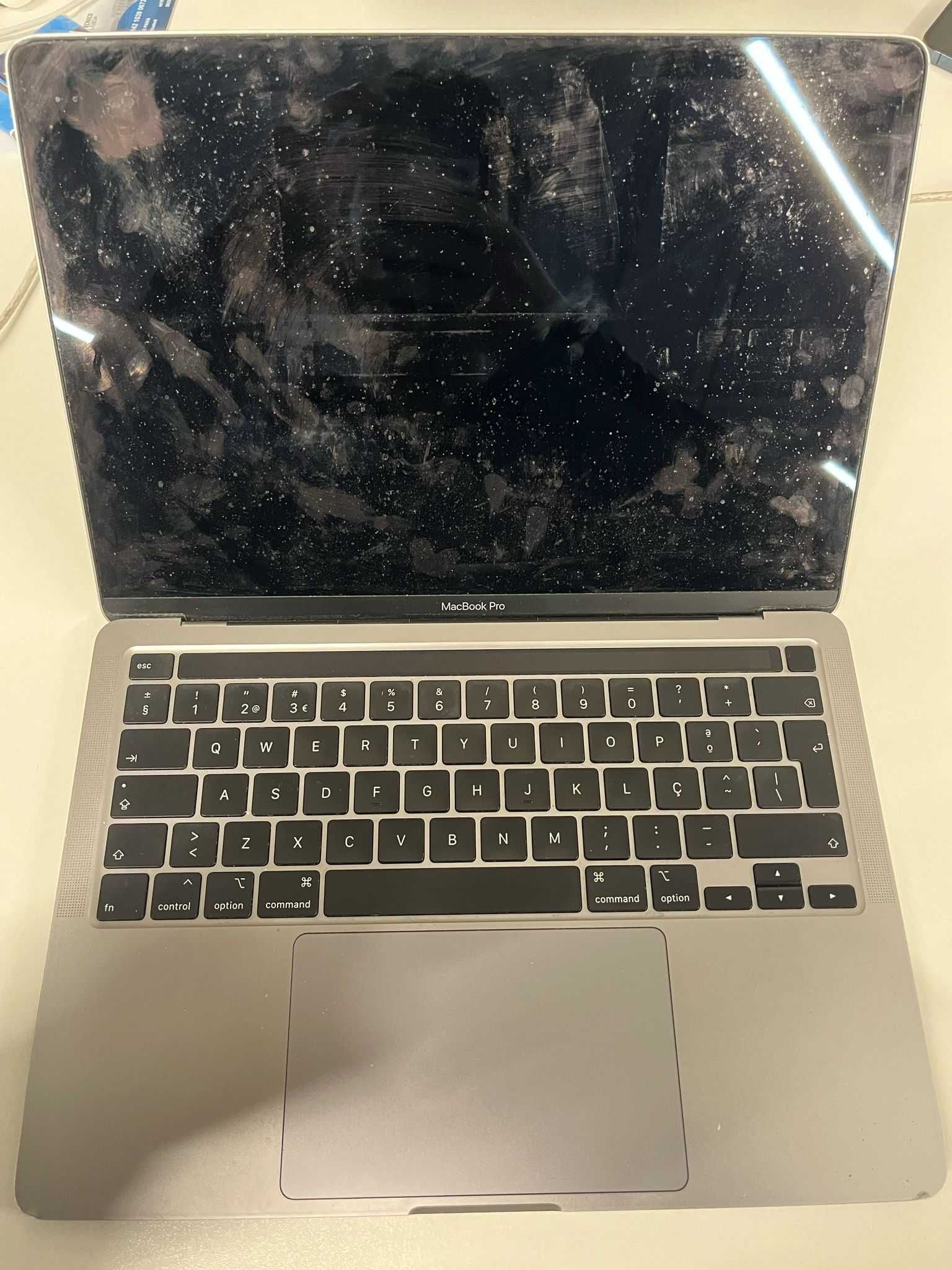 MacBook Pro 2020 with TouchBar, 13-inch 2020, Two Thunderbolt 3 ports