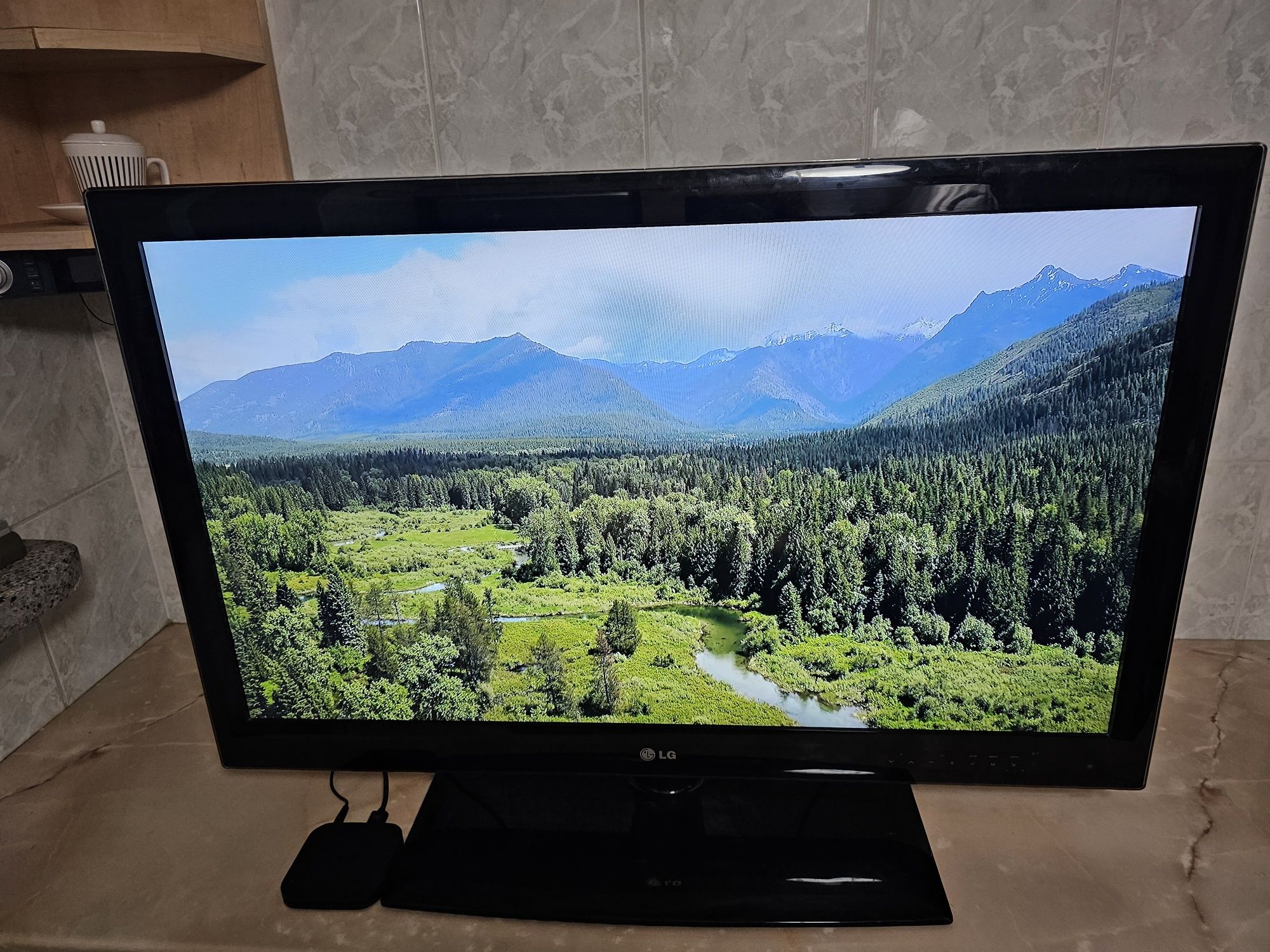 Telewizor LG 37 Android Smart TV