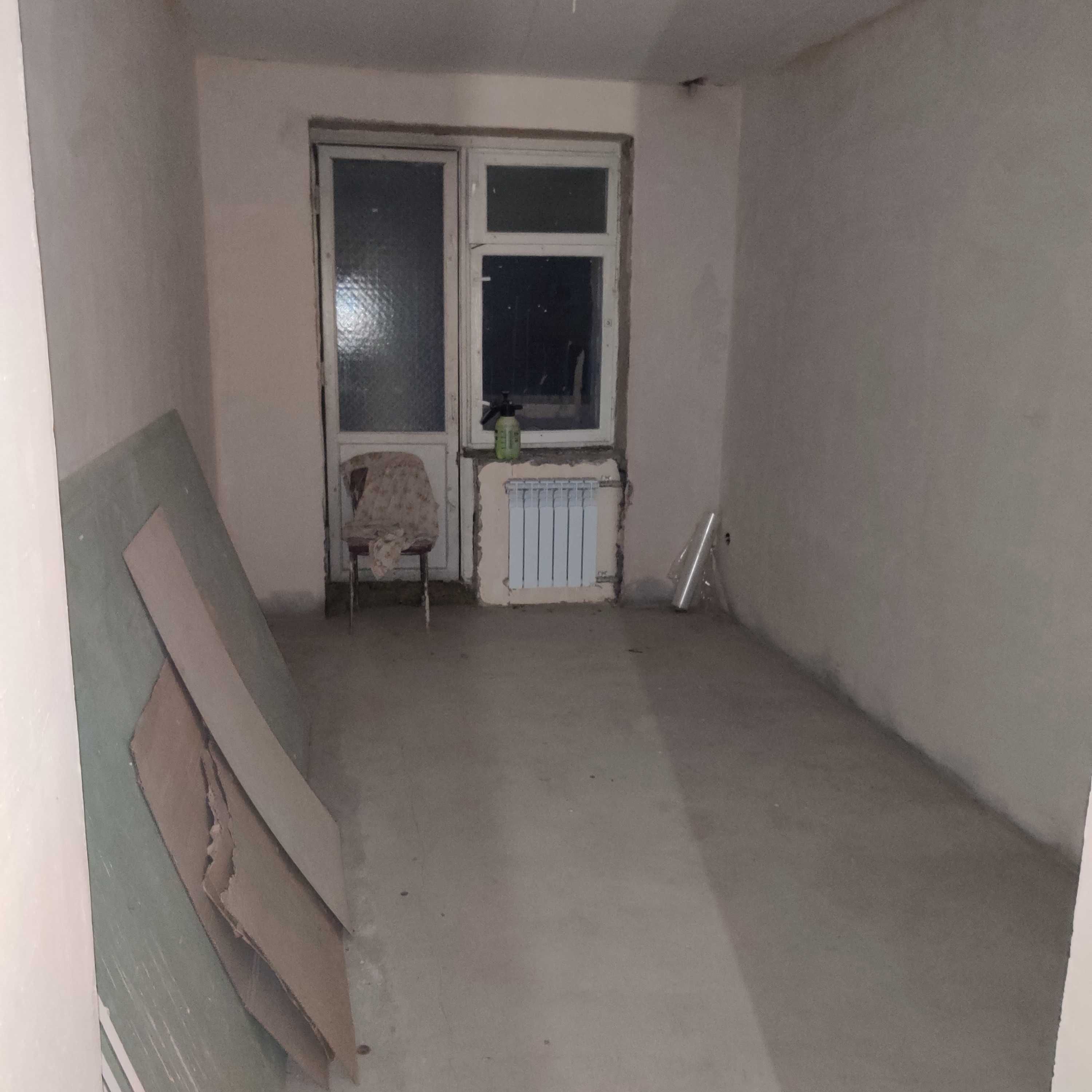 Продам 4 -х комн.квартиру 78 м,3-я Слобідська,кап ремонт,под чистовую
