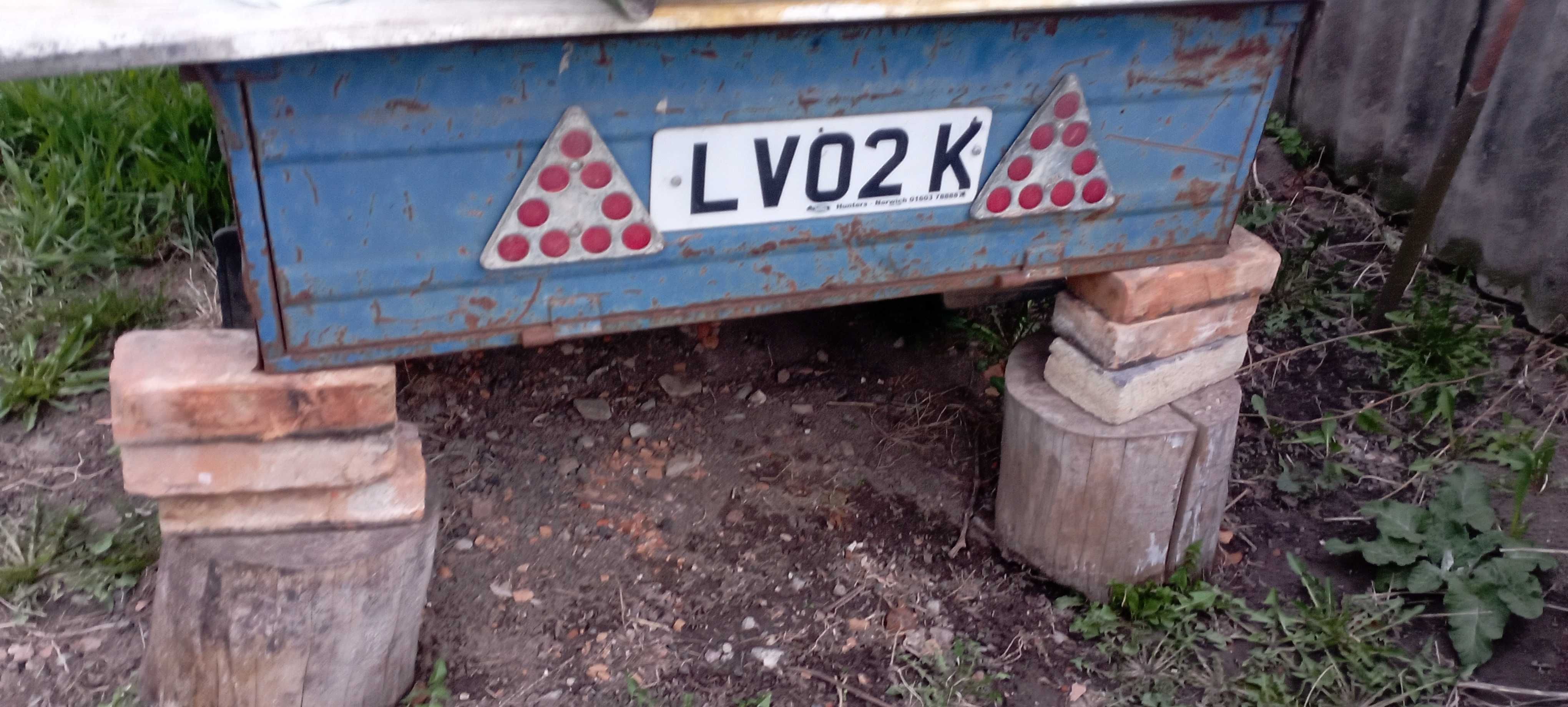 Продам мотоблок  з усім приладдям