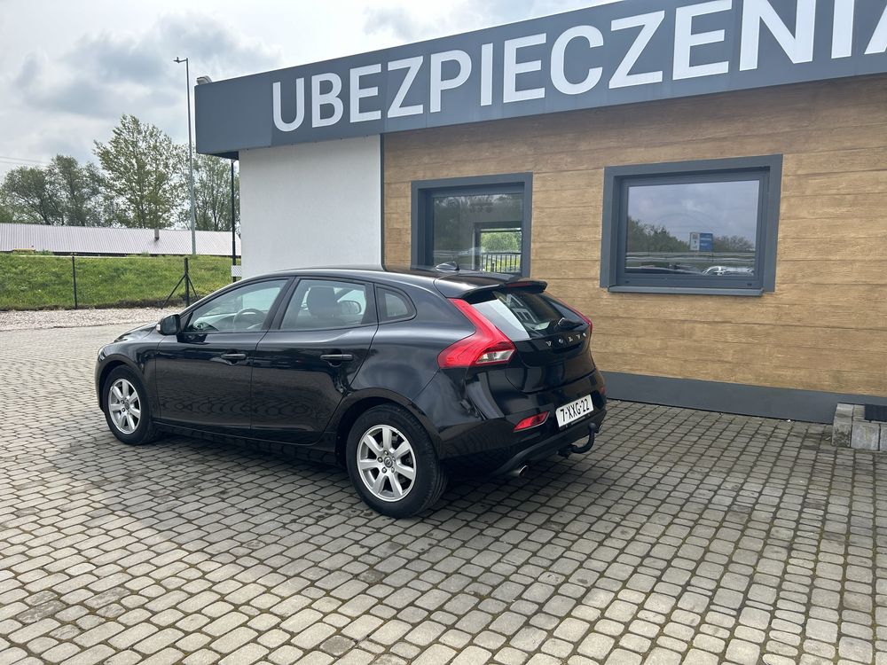 VOLVO V40 2.0 D4 190KM Kinetic Bezwypadkowy Hak