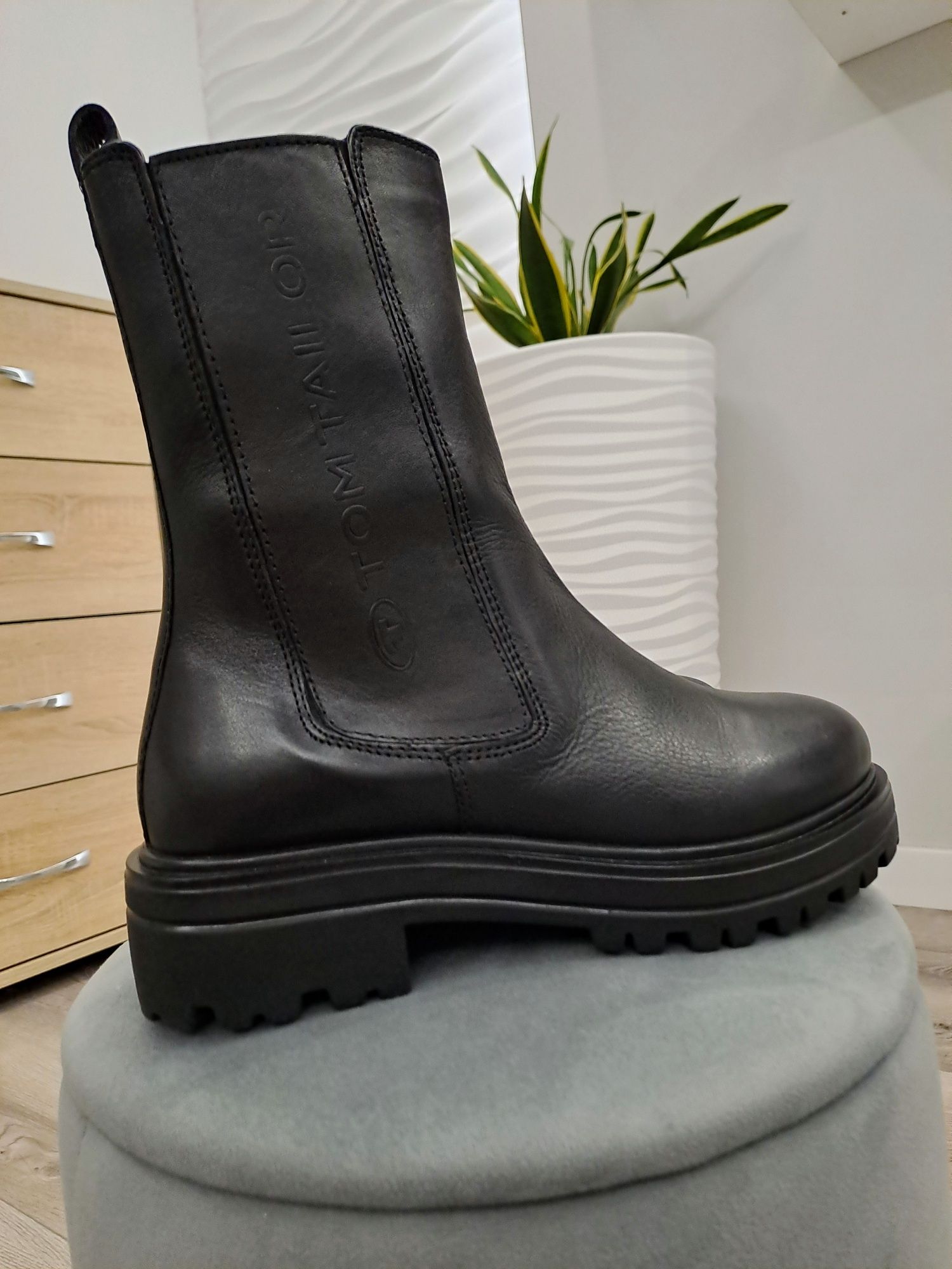 Nowe skórzane buty sztyblety marka Tom Tailor rozmiar 37