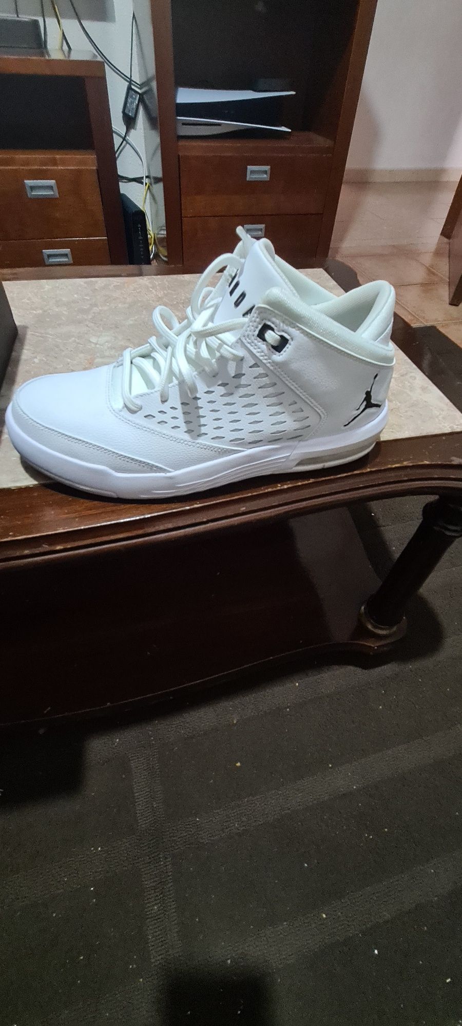 Tenis Jordan Flight 42
