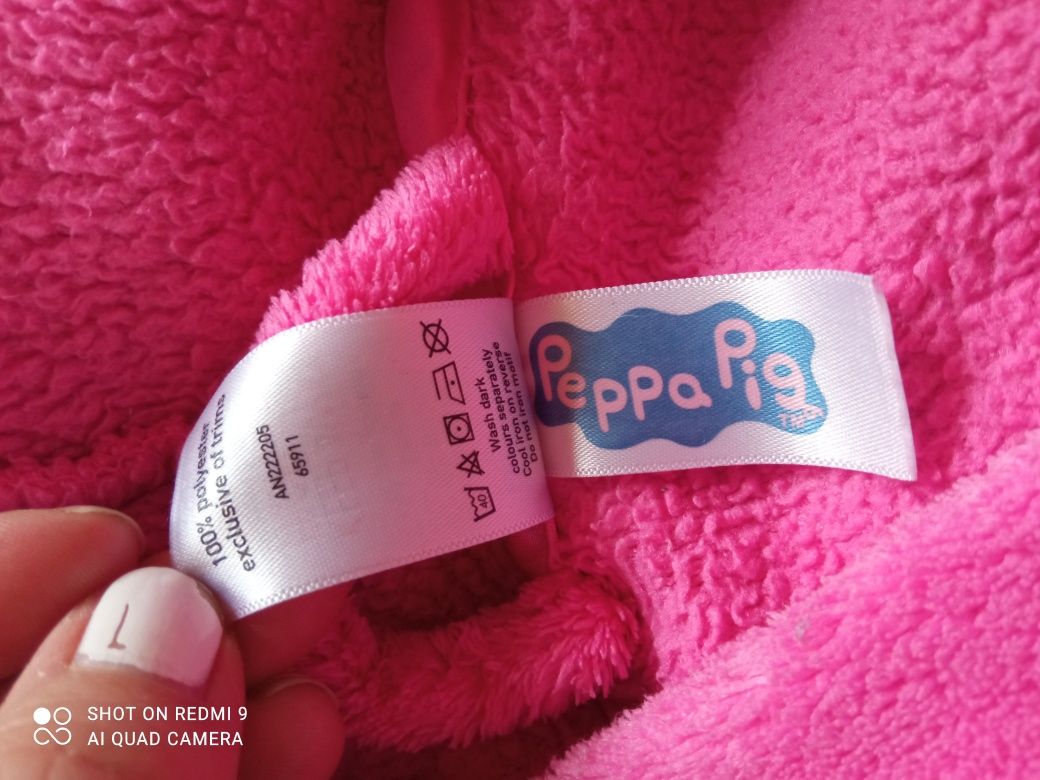 Szlafrok, szlafroczek dzieciecy świnka Peppa Pig