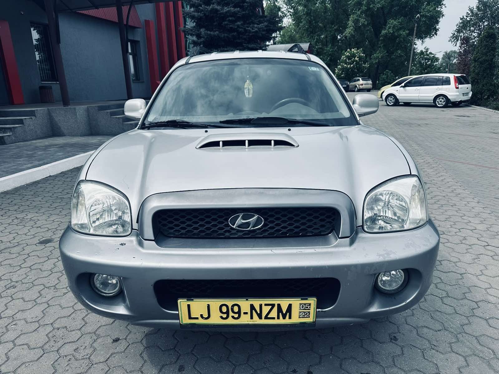 Срочно продам Hyundai Santa FE